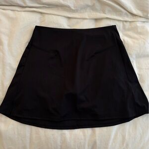 Old Navy Powersoft Extra High Rise Tennis Skirt